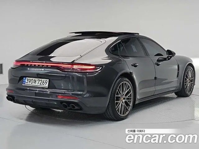 Porsche Panamera — Фото автомобиля 4