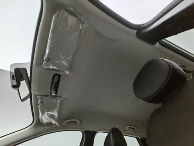 Changan Qiyuan Q05 — Фото автомобиля 14