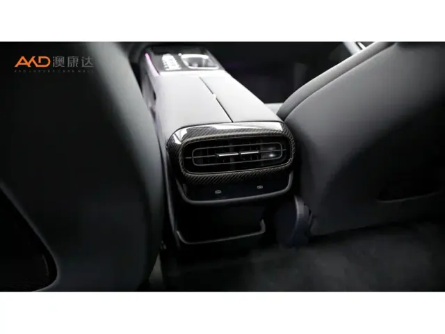 Xiaomi SU7 Ultra — Фото автомобиля 9