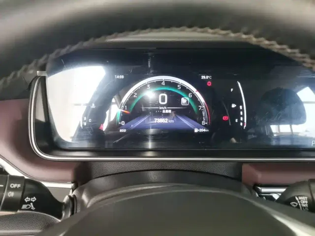 GAC Trumpchi M6 — Фото автомобиля 11