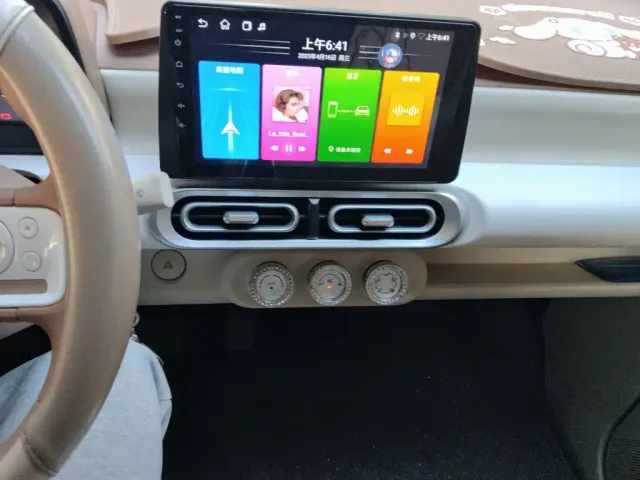 Wuling Hongguang Mini EV — Фото автомобиля 9