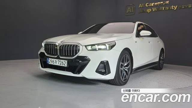 Фотография автомобиля — BMW 5-Series