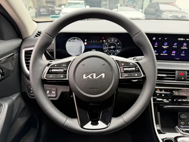 Kia Seltos — Фото автомобиля 11