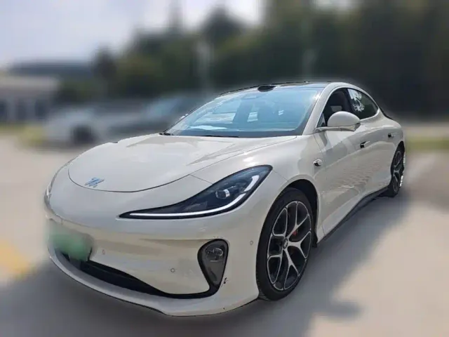Фотография автомобиля — IM Motors L6