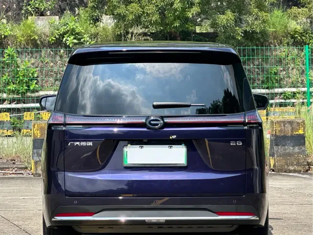 GAC Trumpchi E8 — Фото автомобиля 15
