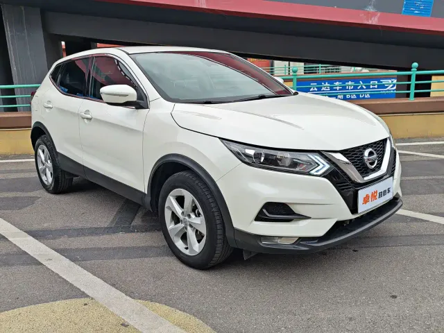 Nissan Qashqai — Фото автомобиля 3