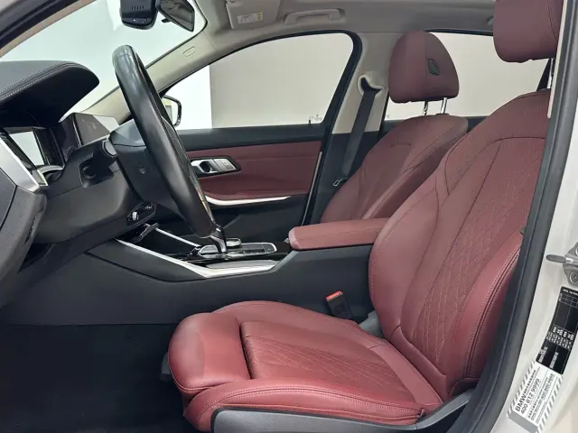 BMW 3 Series — Фото автомобиля 7
