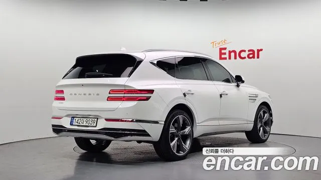Genesis GV80 2.5T Бензин 2WD — Фото автомобиля 2