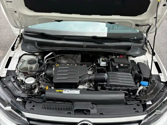 Volkswagen Polo 2023 Plus 1.5L Automatic Panorama Enjoyment Edition — Фото автомобиля 12