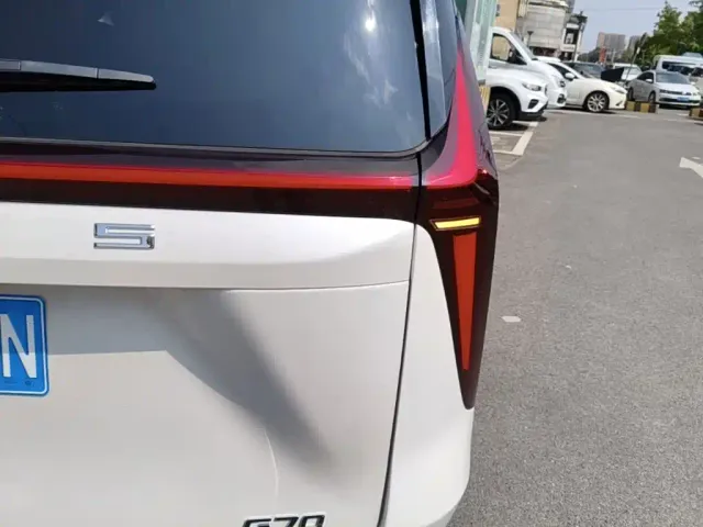 Maxus G70 — Фото автомобиля 7