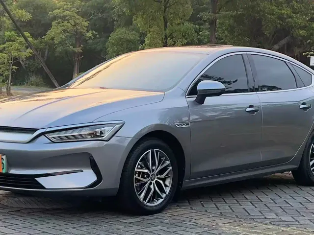 BYD Qin PLUS — Фото автомобиля 2