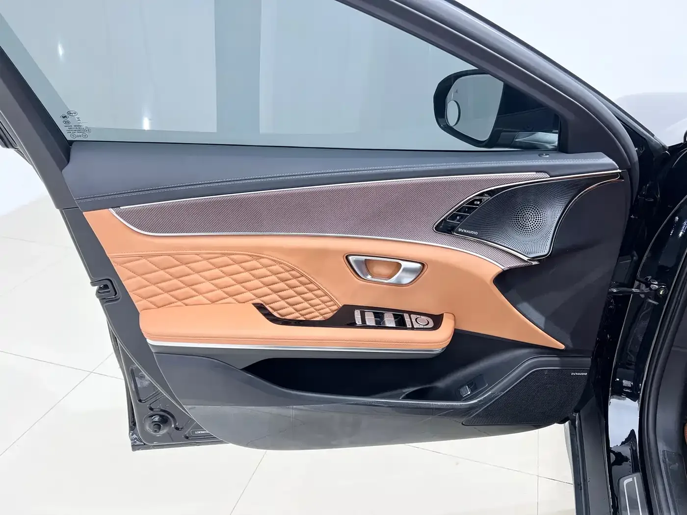 BYD Han 2022 DM-p 202KM AWD Flagship — Фото автомобиля 20