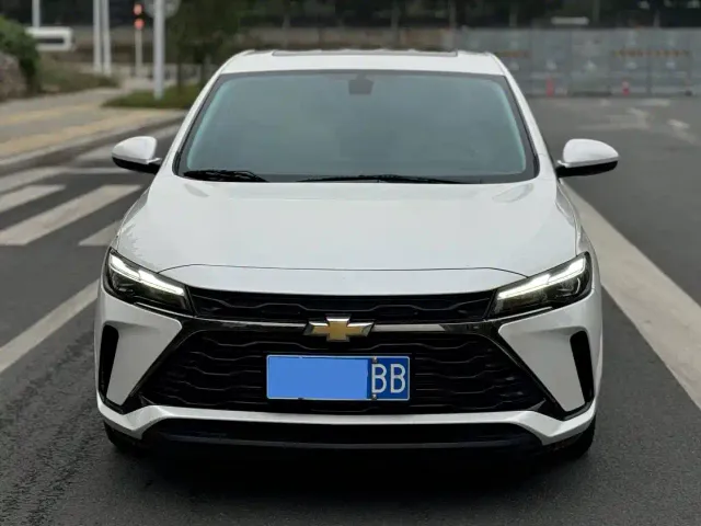 Chevrolet Monza — Фото автомобиля 2