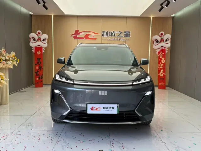 Geely Galaxy Starship 7 EM-i — Фото автомобиля 3