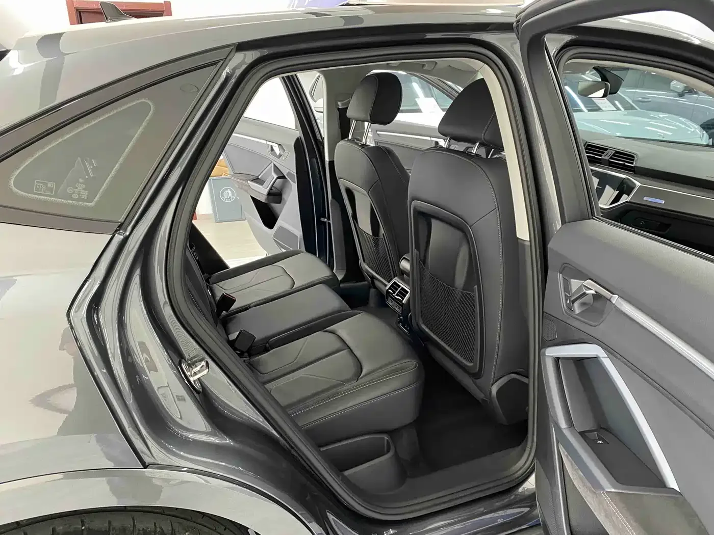 Audi Audi Q3 Sportback 2022 40 TFSI Fashion — Фото автомобиля 9