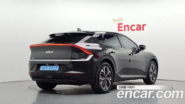 Kia EV6 — Фото автомобиля 2