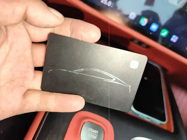 Xiaomi SU7 — Фото автомобиля 8