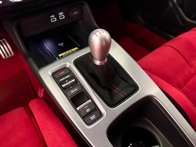 Honda Civic — Фото автомобиля 14