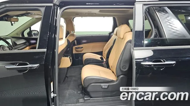 Kia Canival Carnival 4 поколение 9 мест Signature — Фото автомобиля 11