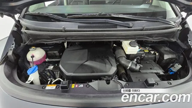 Hyundai Staria Staria 4WD Tourer 9 мест — Фото автомобиля 6