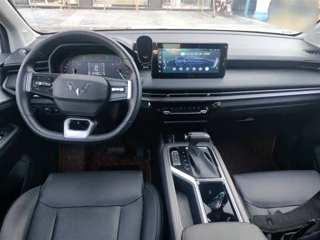 Wuling Jiachen — Фото автомобиля 2