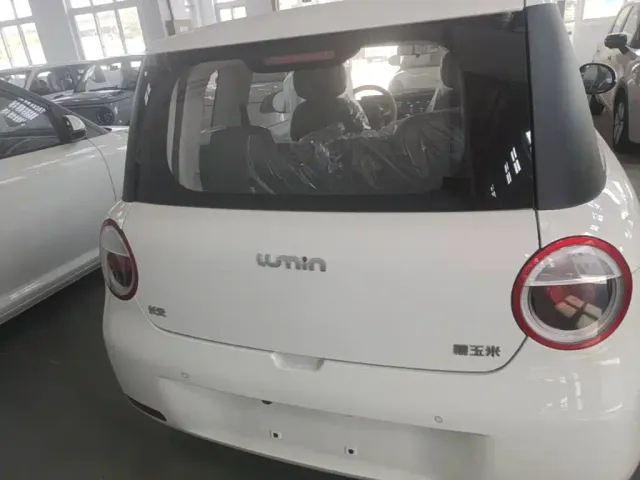 Changan Lumin — Фото автомобиля 5
