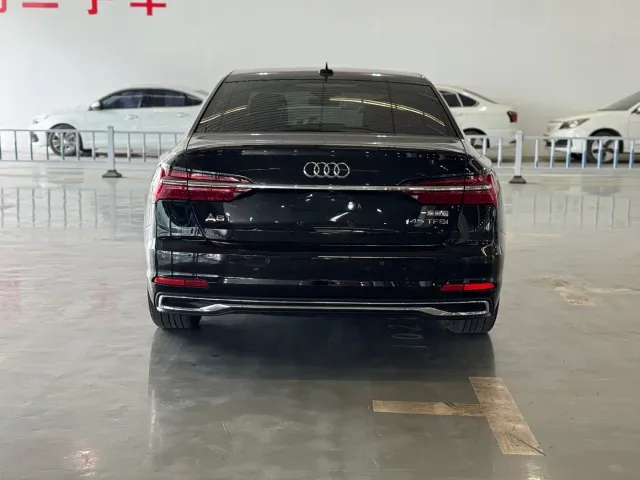 Audi A6L — Фото автомобиля 18