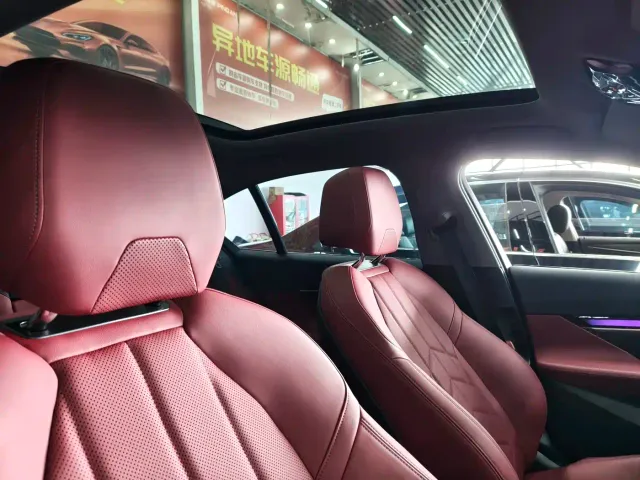 BMW 5 Series — Фото автомобиля 20