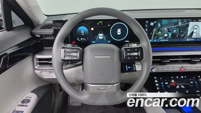 Hyundai Grandeur Grandeur (GN7) 2.5 Бензин 2WD — Фото автомобиля 12
