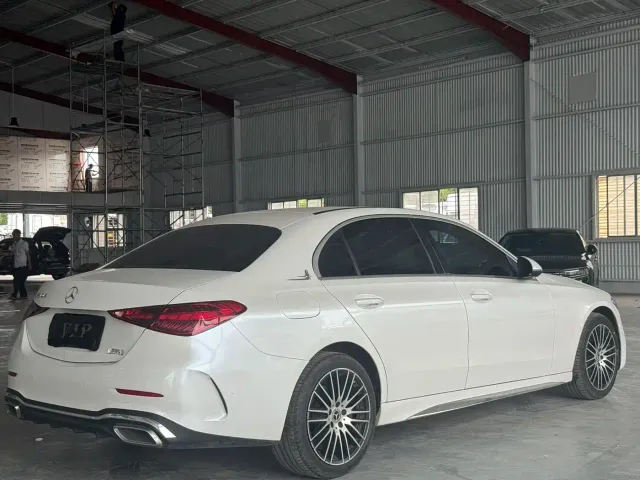 Mercedes-Benz C-Class — Фото автомобиля 9