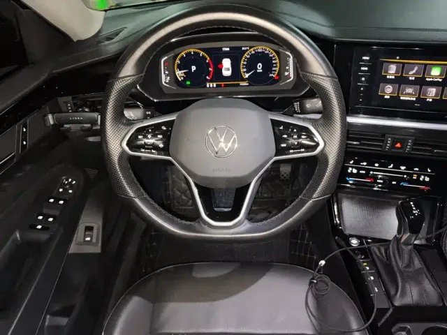 Volkswagen Passat — Фото автомобиля 6