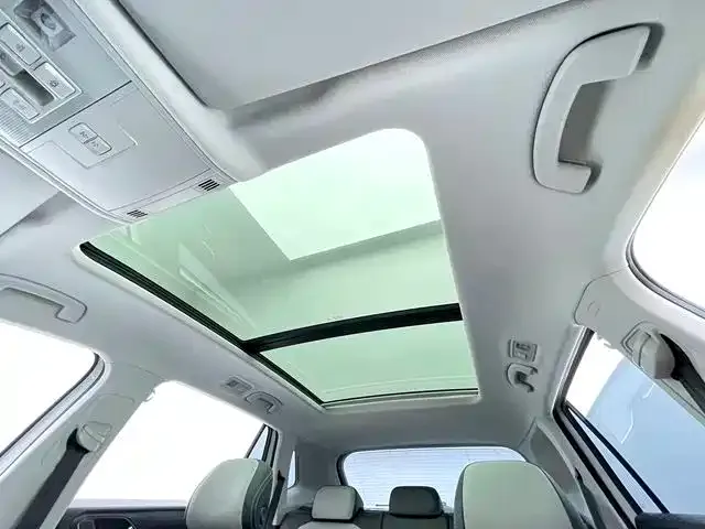 Volkswagen Tayron GTE Plug-in Hybrid — Фото автомобиля 14