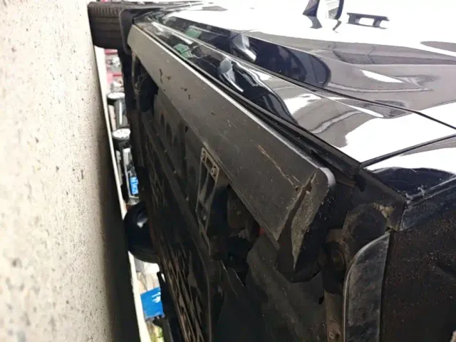 Li Auto L8 — Фото автомобиля 21