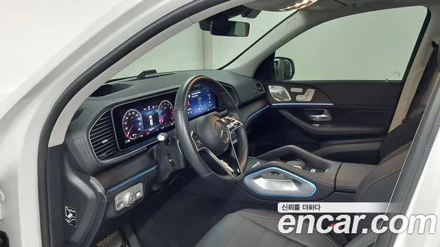 Mercedes-Benz GLE-Class — Фото автомобиля 13