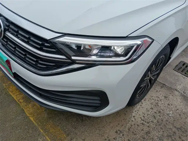 Volkswagen Sagitar — Фото автомобиля 23