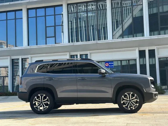 Haval Big Dog — Фото автомобиля 4