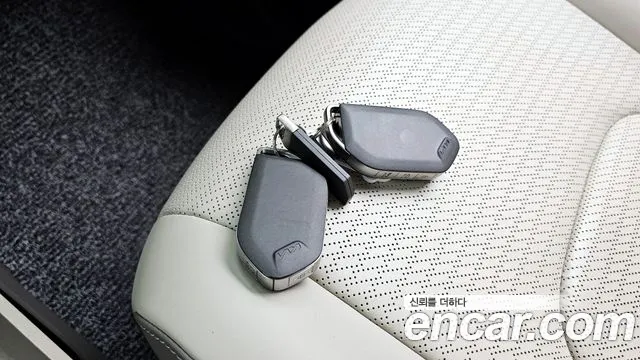 Kia Canival Новый Carnival 4 поколение Бензин 9 мест Hi-Limousine — Фото автомобиля 21
