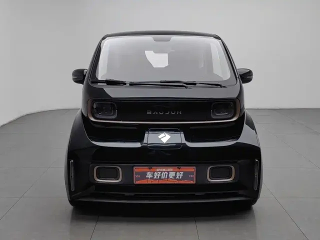 Baojun KiWi EV — Фото автомобиля 3