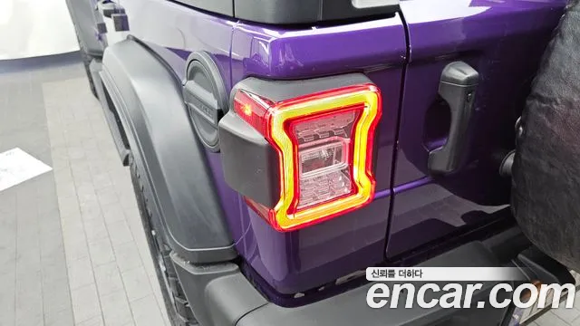 Jeep Wrangler Wrangler (JL) 2.0 Rubicon 4 двери Limited Edition Rain — Фото автомобиля 23