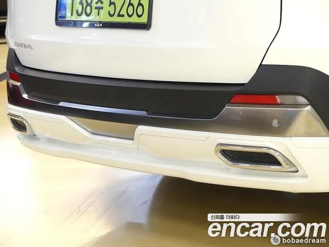 Kia Carnival Generation 4 — Фото автомобиля 20