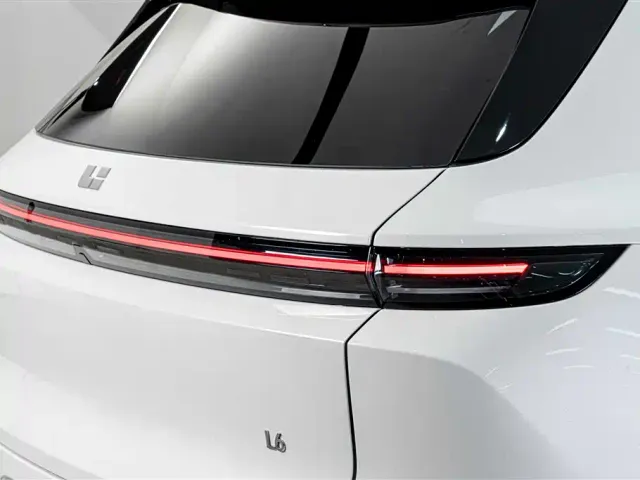 Li Auto L6 — Фото автомобиля 8