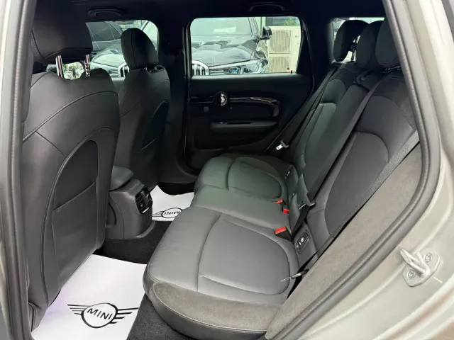 MINI Clubman — Фото автомобиля 12