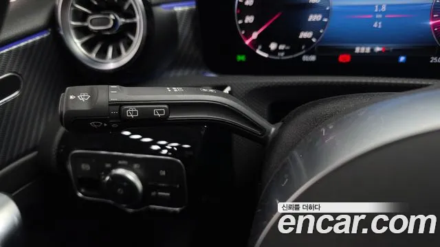 Mercedes-Benz A-Class — Фото автомобиля 29