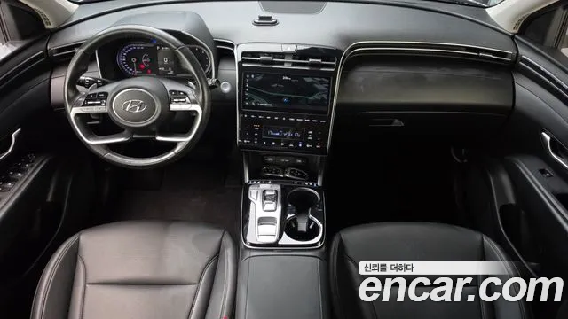 Hyundai Tucson Tucson (NX4) Дизель 2.0 2WD — Фото автомобиля 7