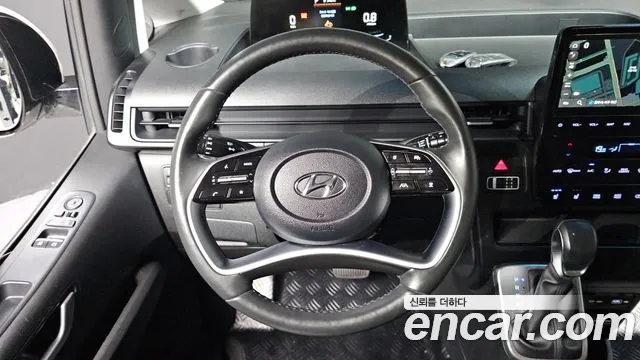 Hyundai Staria — Фото автомобиля 12