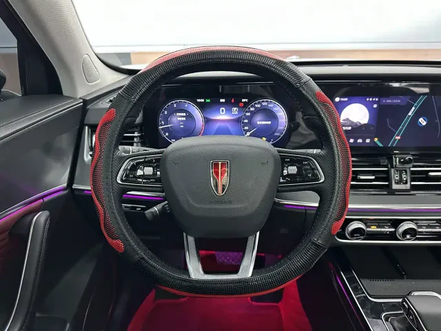 Hongqi HS5 — Фото автомобиля 8