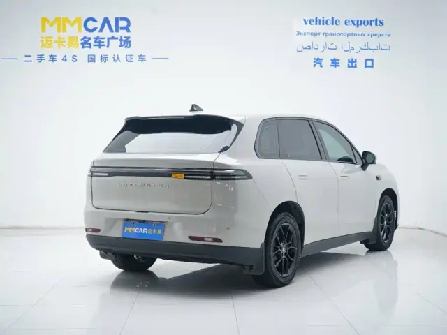 Leapmotor C10 — Фото автомобиля 3