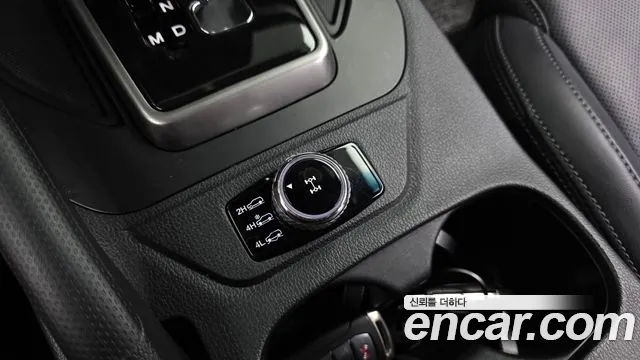 KG_Mobility_Ssangyong Rexton Новый Rexton Sport Khan Дизель 2.2 4WD — Фото автомобиля 27
