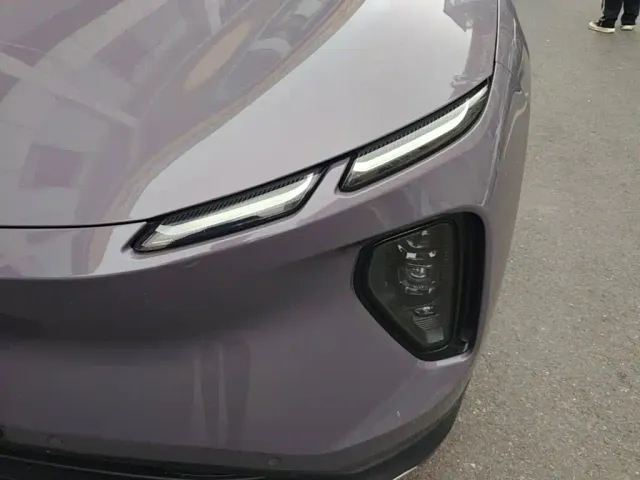 Nio EC6 — Фото автомобиля 23
