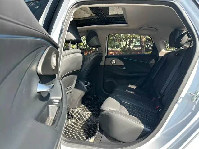 Chery Arrizo 8 — Фото автомобиля 16